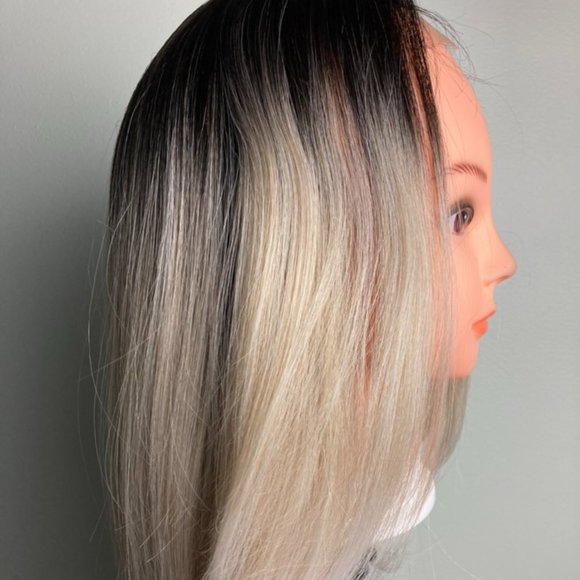 Ombre Blonde Lace Front Wig - Picture 3 of 10